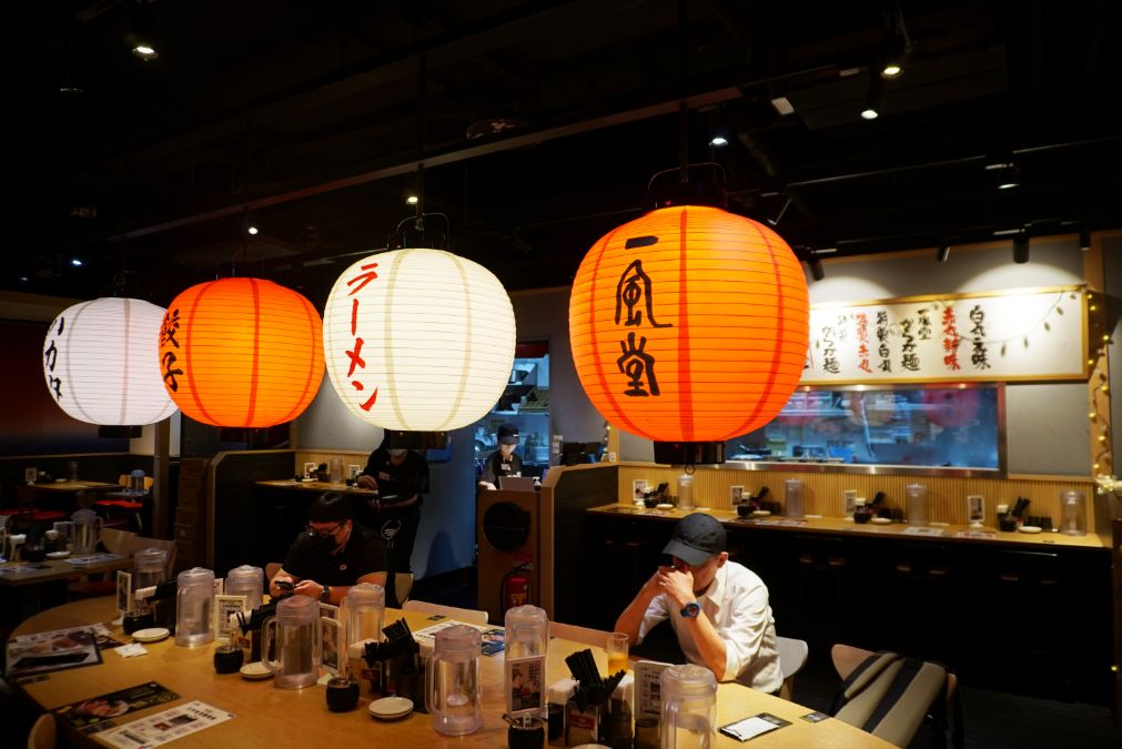 台中烏日｜一風堂台中高鐵店｜超人氣連鎖博多豚骨拉麵，湯頭濃郁麵Q彈