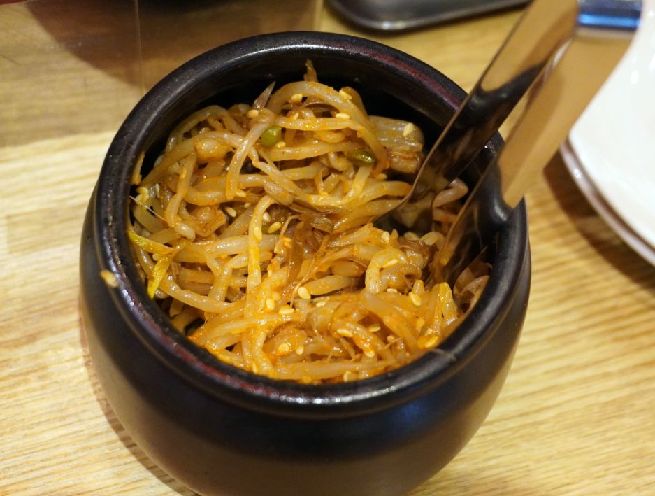 台中烏日｜一風堂台中高鐵店｜超人氣連鎖博多豚骨拉麵，湯頭濃郁麵Q彈