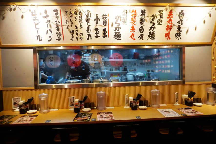 台中烏日｜一風堂台中高鐵店｜超人氣連鎖博多豚骨拉麵，湯頭濃郁麵Q彈