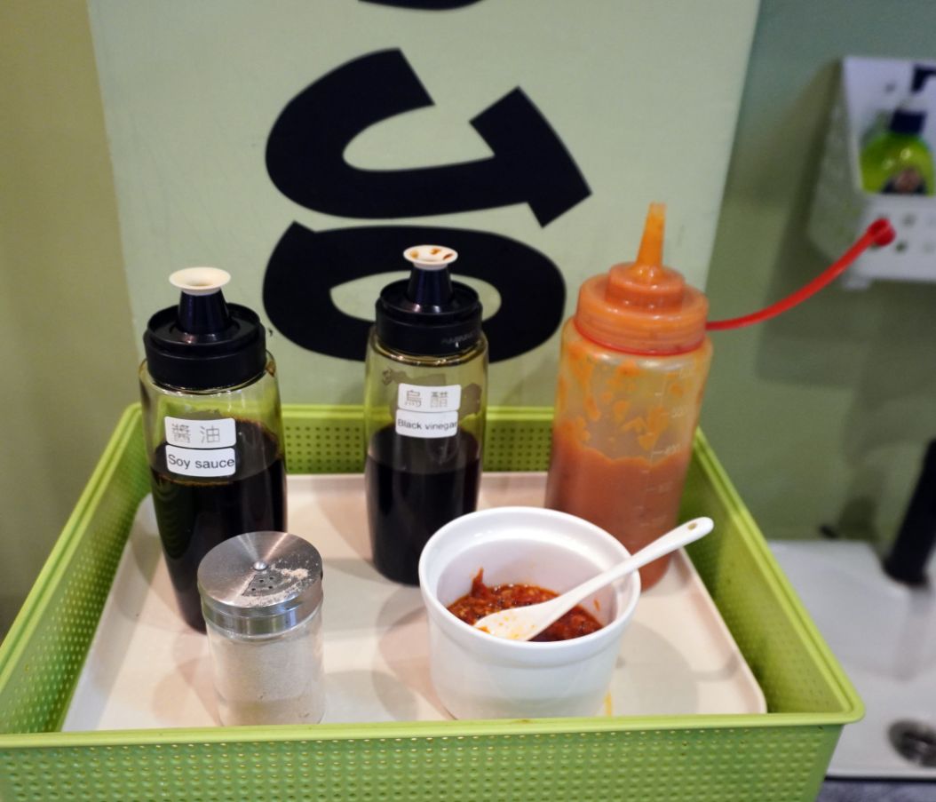 基隆中正|港邊海鮮麵|正濱漁港色彩屋新店,招牌海鮮麵料豐富,湯頭鮮甜 - 第8張圖 基隆中正|港邊海鮮麵|正濱漁港色彩屋新店,招牌海鮮麵料豐富,湯頭鮮甜