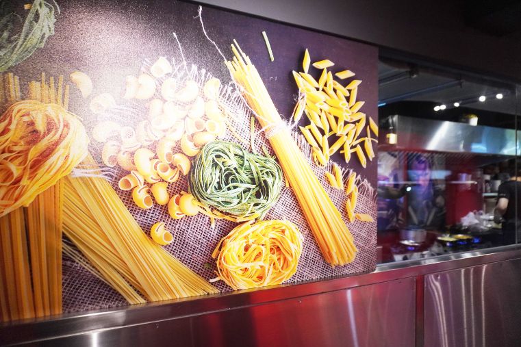 台北大安｜I’ m Pasta 延吉店｜超人氣平價義大利麵，店內裝潢擺設有亮點