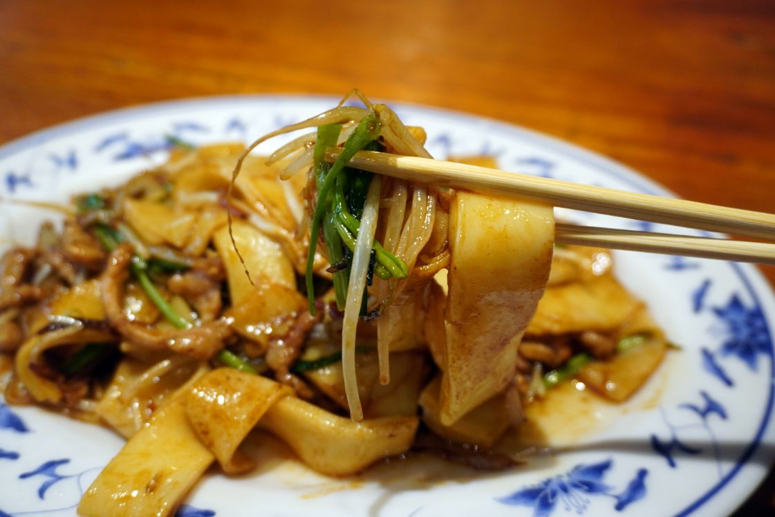 台北大安｜胖子小吃部｜忠孝復興站美食，東區超人氣熱炒推薦，設有兩個店面