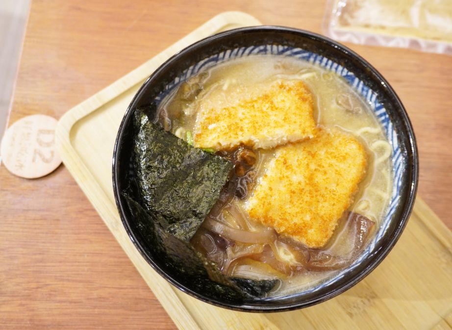 台北中山|好想吃冰日式蔬食中山赤峰店|鄰近中山捷運站的冰品及日式蔬食料理店 - 第15張圖 台北中山|好想吃冰日式蔬食中山赤峰店|鄰近中山捷運站的冰品及日式蔬食料理店