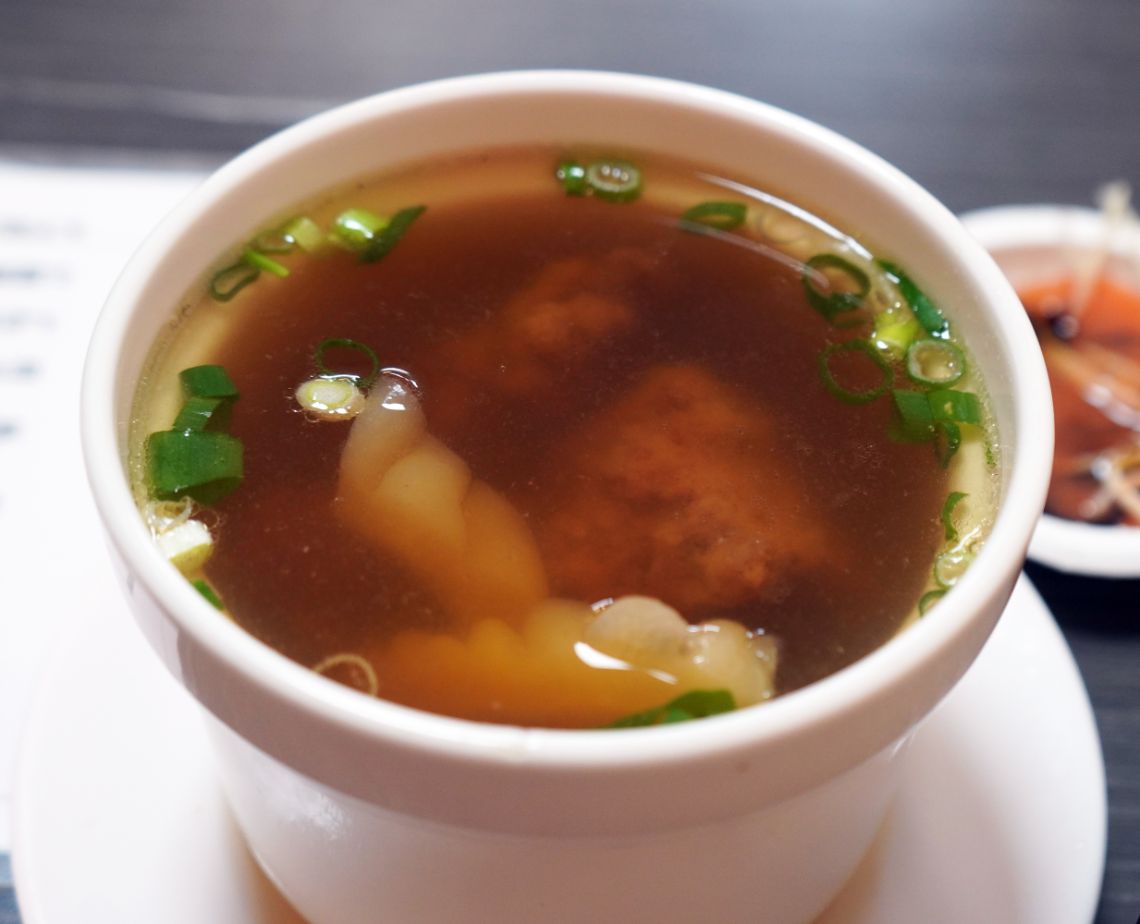 新北永和｜頤玉湯包｜捷運頂溪站宵夜美食推薦，24小時營業的銅板好滋味