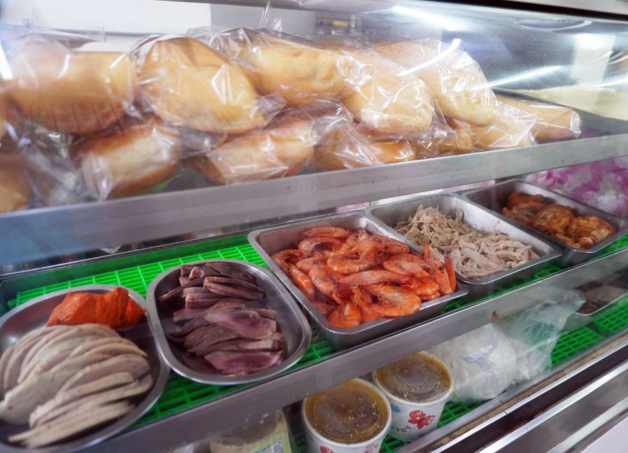 基隆中正│越南姊妹美食店│酸酸辣辣,在雨港吃越式好料最對味 - 第4張圖 基隆中正│越南姊妹美食店│酸酸辣辣,在雨港吃越式好料最對味