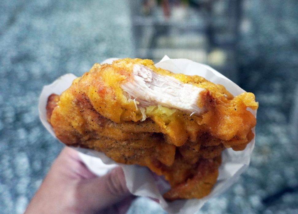 基隆中正|良辰雞食(柳家鹽酥雞)|新豐街必吃鹽酥雞,雞肉帶有蒜頭香,憑公益捐款憑證,雞排只需65元 - 第3張圖 基隆中正|良辰雞食(柳家鹽酥雞)|新豐街必吃鹽酥雞,雞肉帶有蒜頭香,憑公益捐款憑證,雞排只需65元