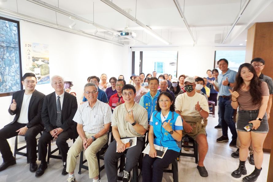 2026基隆活動|八斗子漁村文化體驗工作坊|從視覺跟味覺認識東北風26期雜誌,透過食魚教育深入認識小卷 - 第5張圖 2026基隆活動|八斗子漁村文化體驗工作坊|從視覺跟味覺認識東北風26期雜誌,透過食魚教育深入認識小卷