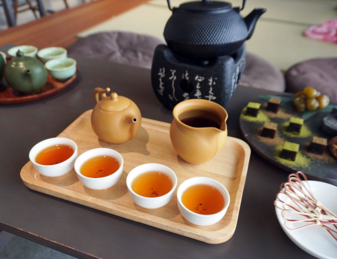 基隆中正｜小隱茶庵潮境｜潮境公園必訪海景茶館，日式榻榻米超好拍，無邊海景視野超美