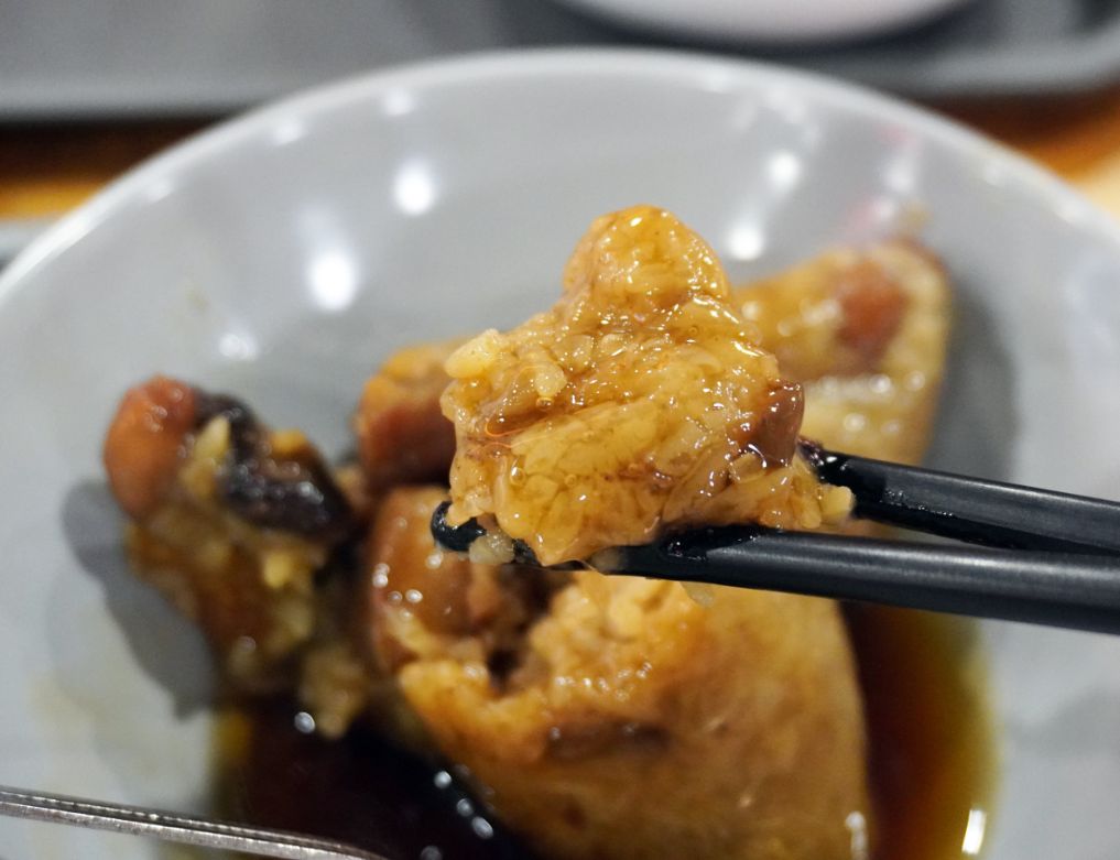 高雄三民|阿蘭古灶肉粽-岡山伴手禮(高雄車站)|傳承三代的古早味美食,糯米Q彈料豐富 - 第12張圖 高雄三民|阿蘭古灶肉粽-岡山伴手禮(高雄車站)|傳承三代的古早味美食,糯米Q彈料豐富
