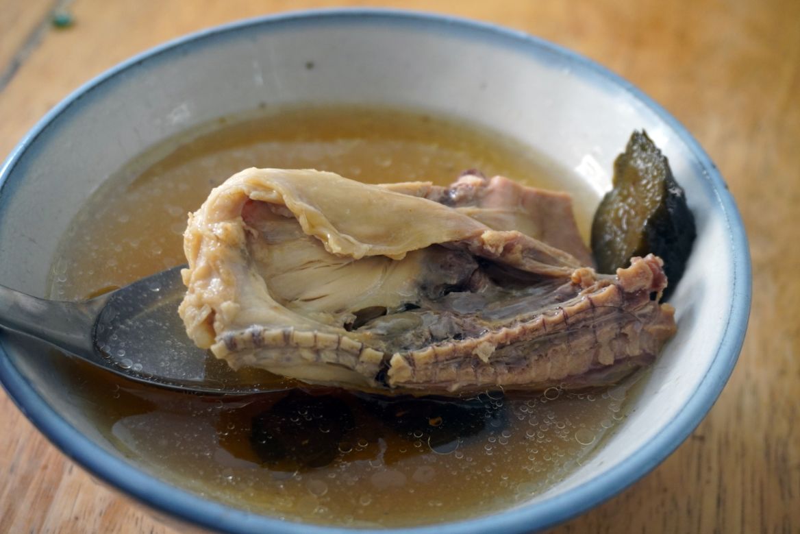 宜蘭頭城｜阿茂麵攤｜超過一甲子的美味麵攤，隱藏於巷弄的在地好滋味