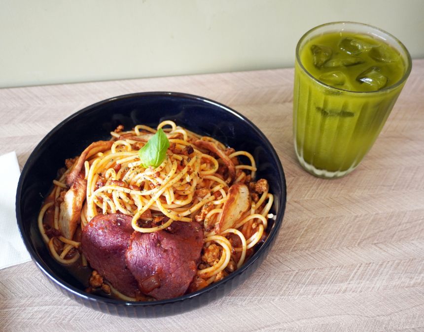 基隆中正｜蕾貝時光Tea&Coffee｜正濱漁港美食新亮點，除了咖啡及飲料，主食也很有特色