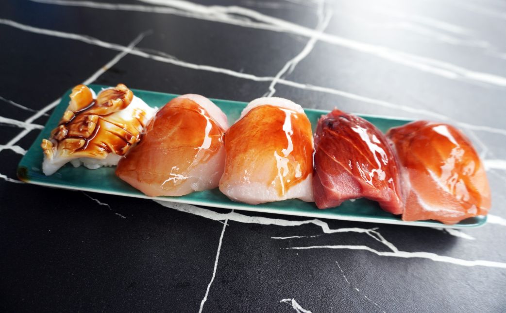 基隆仁愛|玥生魚片壽司店|平價壽司美食推薦,老闆用料超豪邁,生魚片肥美厚實 - 第10張圖 基隆仁愛|玥生魚片壽司店|平價壽司美食推薦,老闆用料超豪邁,生魚片肥美厚實