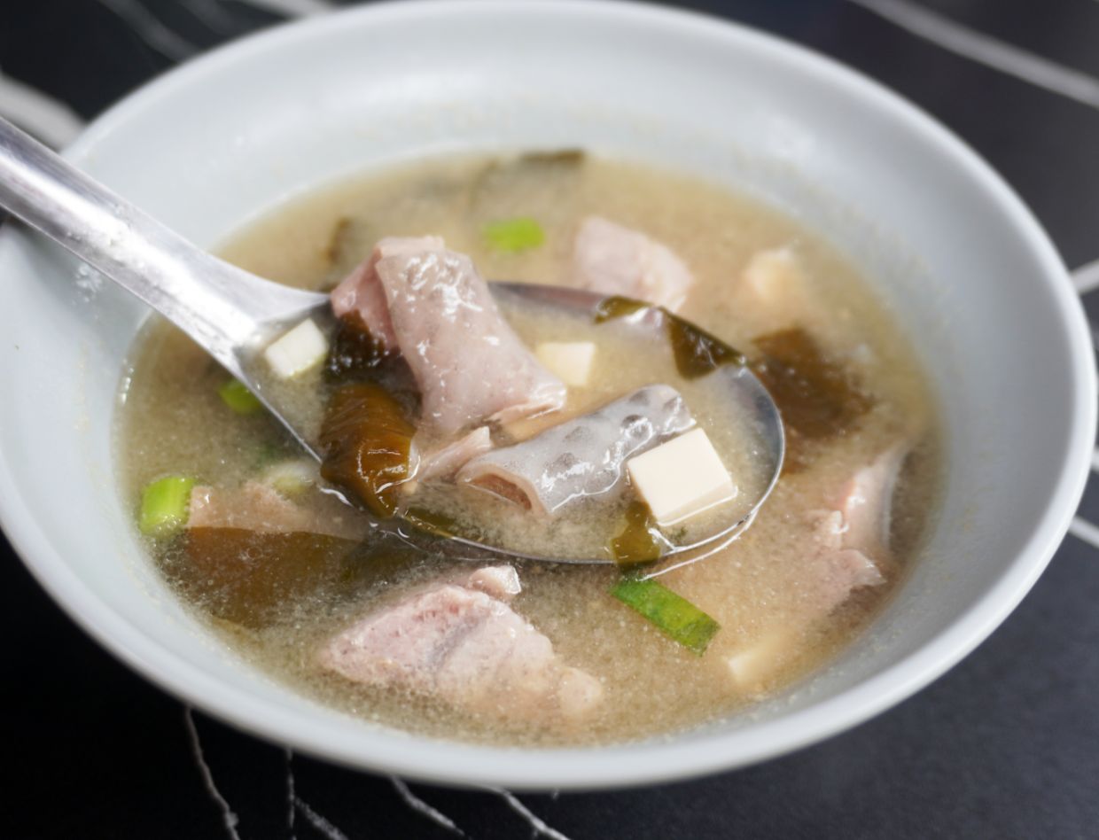 基隆仁愛|玥生魚片壽司店|平價壽司美食推薦,老闆用料超豪邁,生魚片肥美厚實 - 第15張圖 基隆仁愛|玥生魚片壽司店|平價壽司美食推薦,老闆用料超豪邁,生魚片肥美厚實