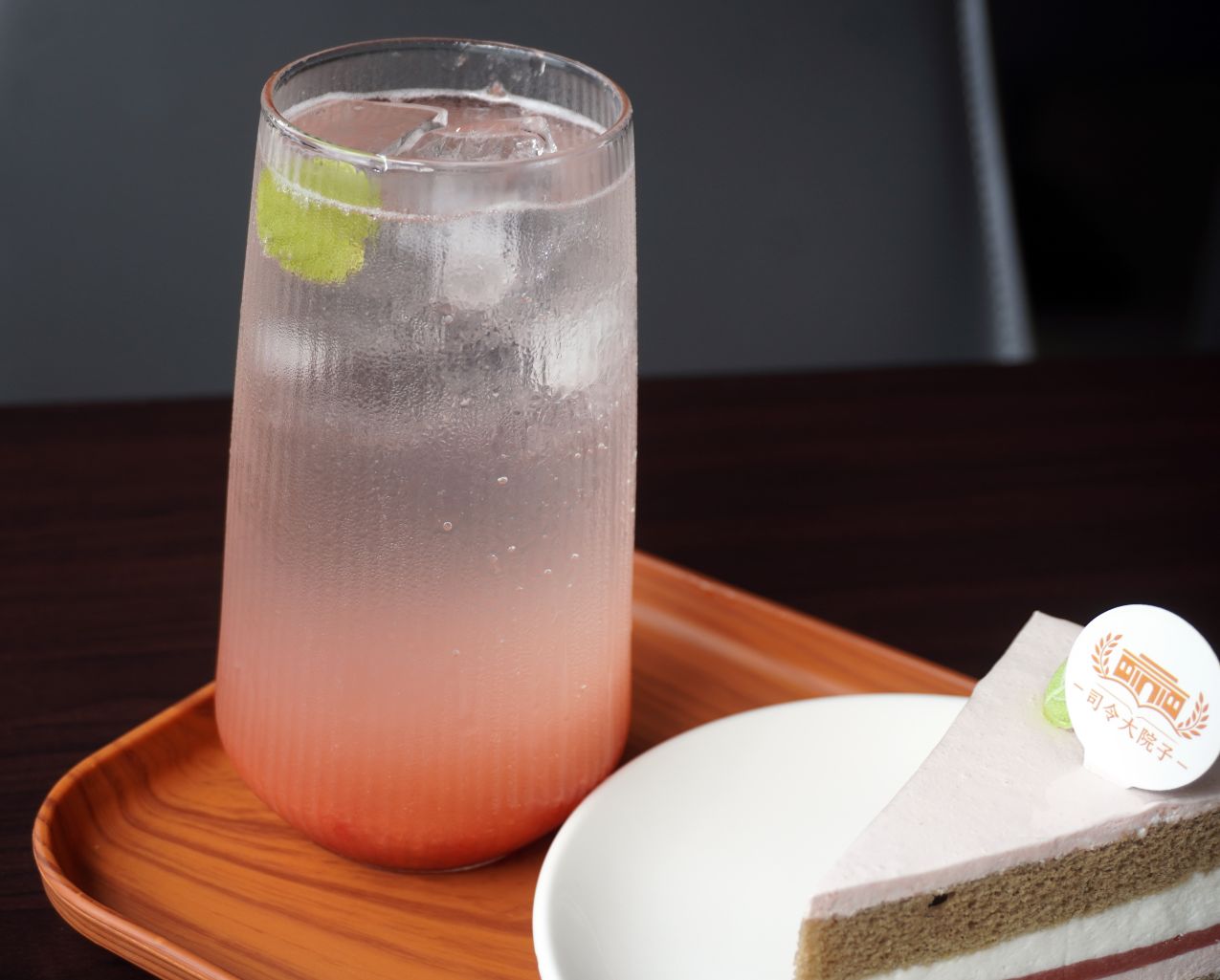 基隆中正|司令洋食廚房|夏天走進百年古蹟吃冰品,芒果雲朵冰超大碗,蛋糕、甜點及炸物都在水準之上 - 第10張圖 基隆中正|司令洋食廚房|夏天走進百年古蹟吃冰品,芒果雲朵冰超大碗,蛋糕、甜點及炸物都在水準之上