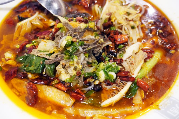 台北中正|周公公重慶鍋霸|一個人也可以享用酸菜魚、重慶毛血旺,低消180元,珍珠奶茶免費喝到爽 - 第28張圖 台北中正|周公公重慶鍋霸|一個人也可以享用酸菜魚、重慶毛血旺,低消180元,珍珠奶茶免費喝到爽