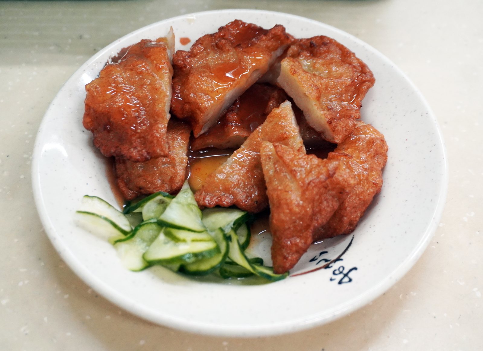 基隆中正｜崔家小卷米粉｜義二路平價美食推薦，開在小A蟹麵原店面，最推綜合海鮮麵